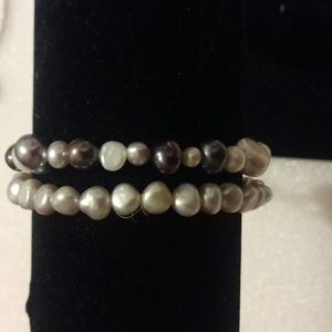 Gray pearl stretchable bracelet set